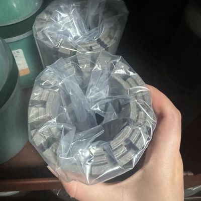 Descarga de cara alargada Bq Nq Hq Pq Bit de núcleo de diamante para sedimentos rotos
