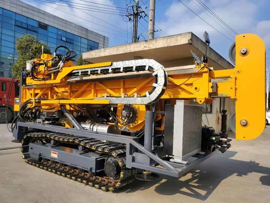 Plataforma de perforación hidráulica llena de Rig Cummins Diesel Engine Exploration del taladro de base 154kw de la velocidad rápida