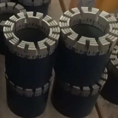 Conchas de rebozo duraderas de la serie Q con diamante sintético para perforación de núcleos de cable