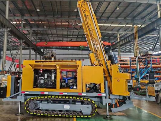 Equipo de perforación de superficie totalmente hidráulico CR-18A con par máximo de 6400 N·m, carrera de alimentación de 3700 mm y motor diésel de 178 kW